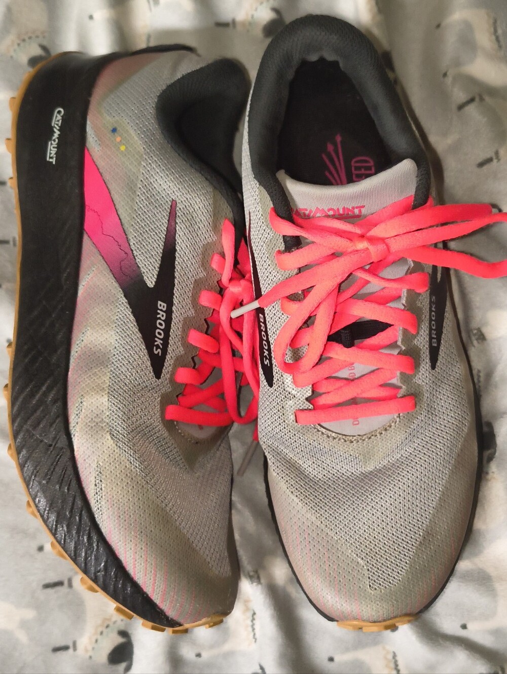 Brooks Catamount women's trail running shoes